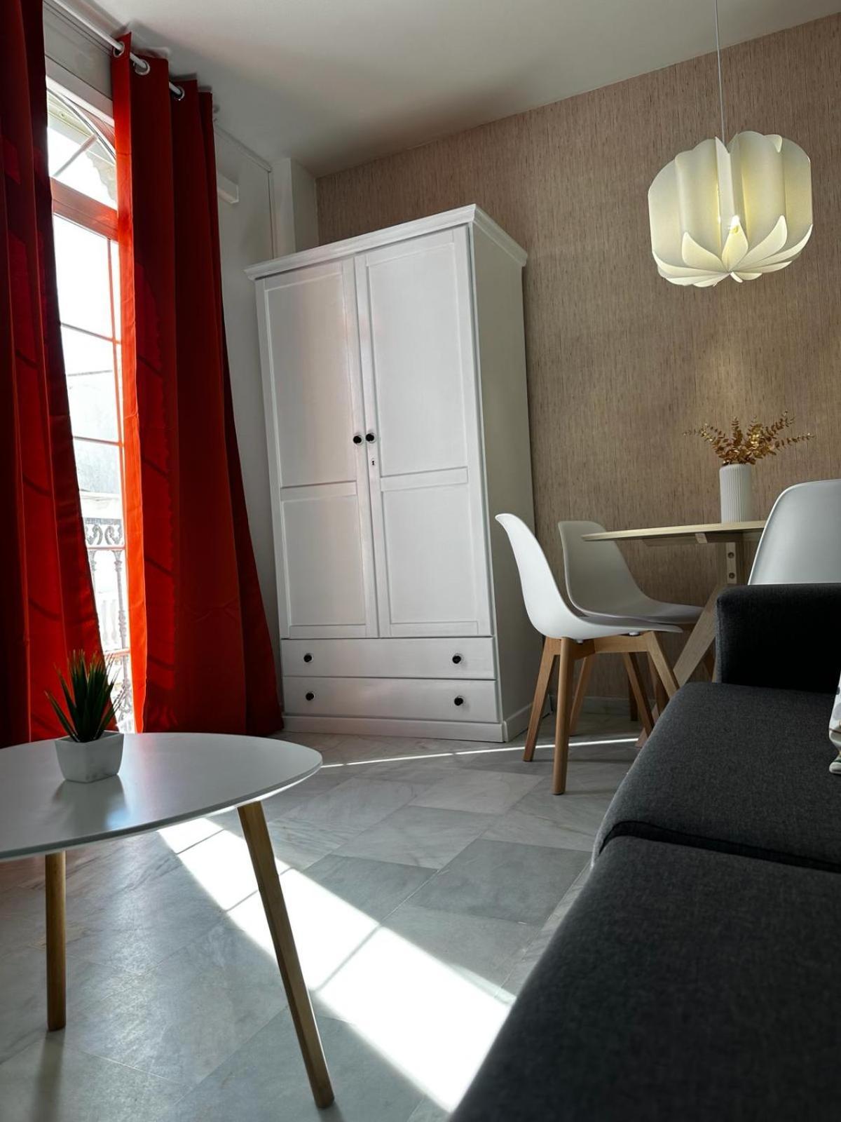 Apartamentos Don Diego La Carihuela Torremolinos Bagian luar foto